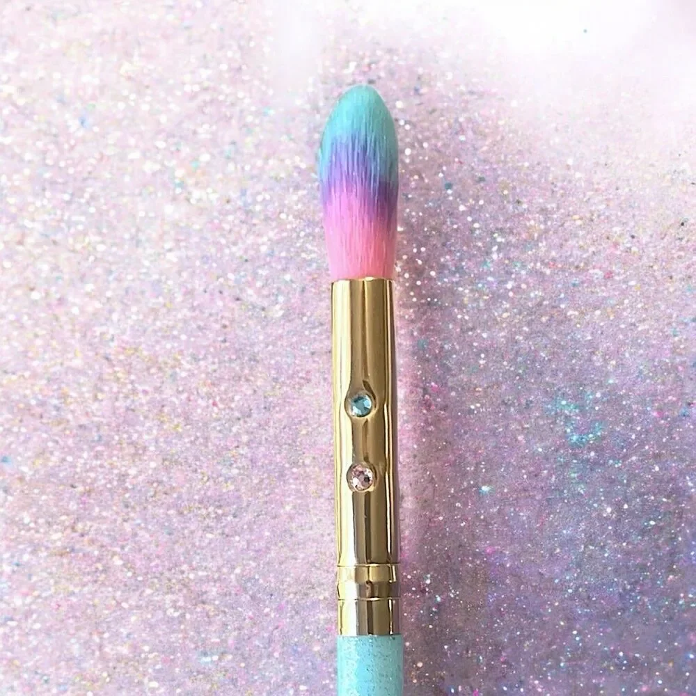 SLMISSGLAM OB05 Rainbow Eye Brush NWOB 1 ct New In Package